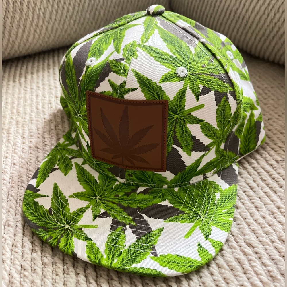 Leaf Pattern Snapback Hat - image 1